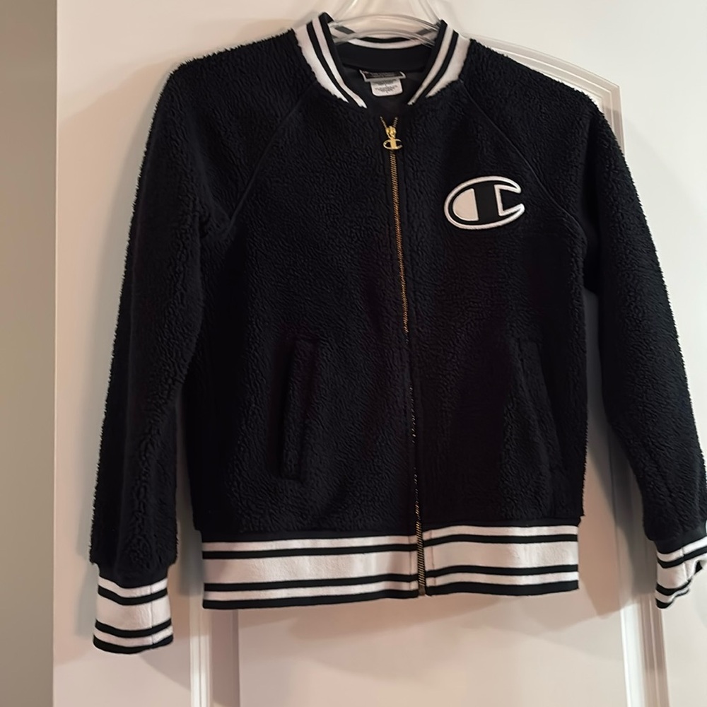 Champion women's small gently used zip up Sherpa